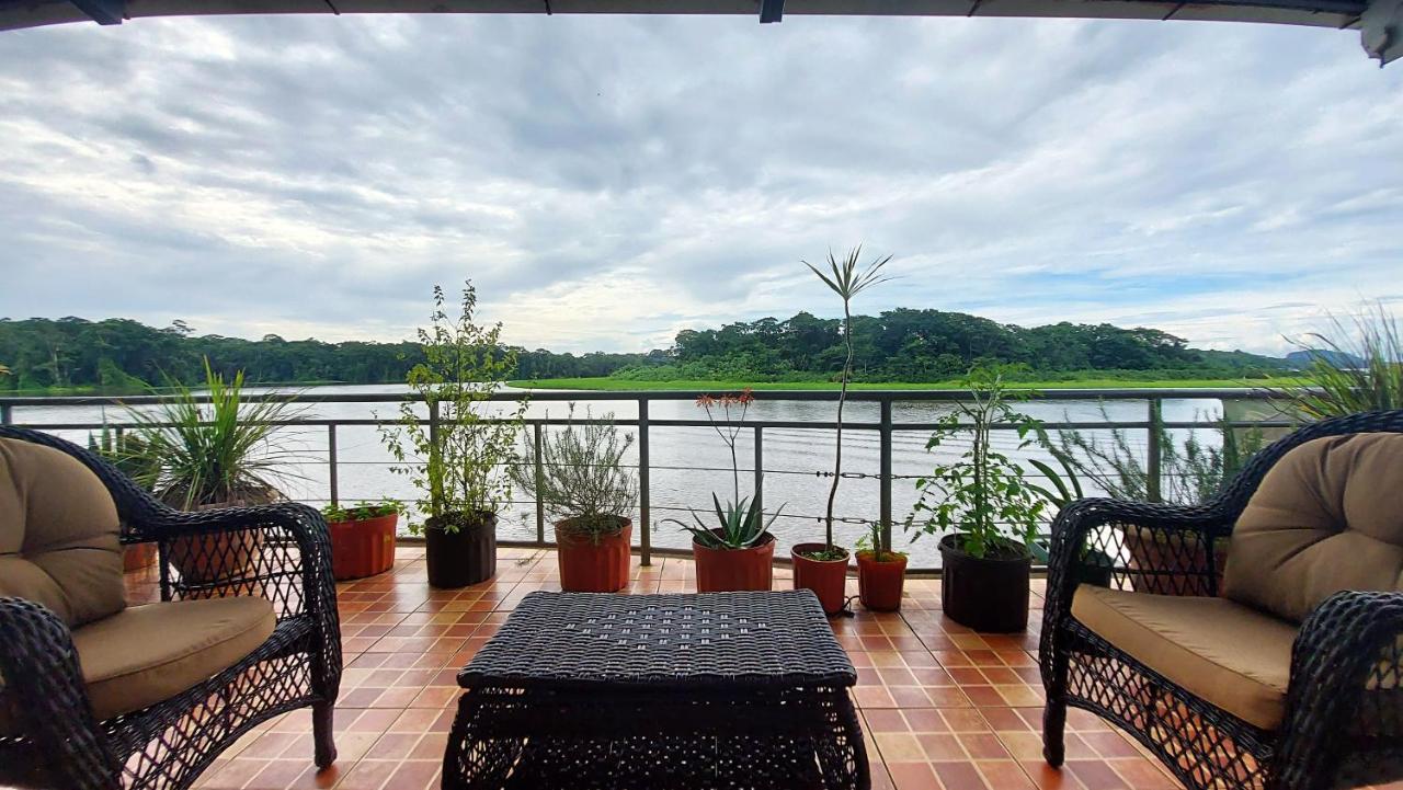 Tortuguero Adventures Guesthouse Ngoại thất bức ảnh